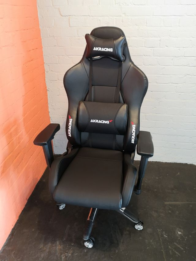 AKRacing Master Premium Gaming Chair im Testlabor